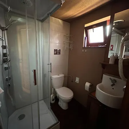 Tahiti Sunshine - Na Vode Apartment *