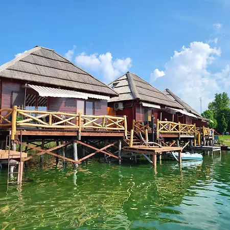 Tahiti Sunshine - Na Vode Apartment